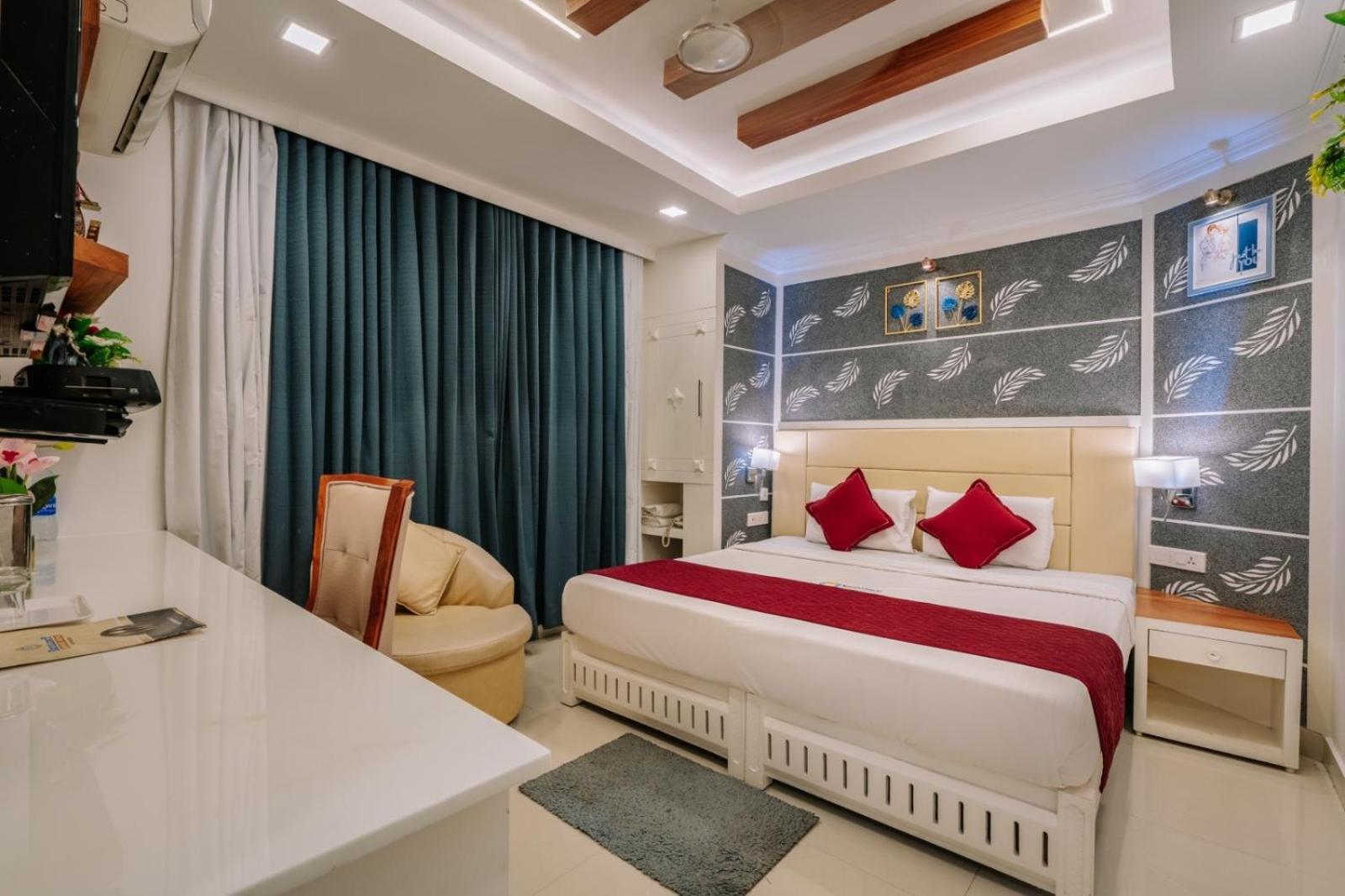Excellency Airport Hotel Kochi Zewnętrze zdjęcie